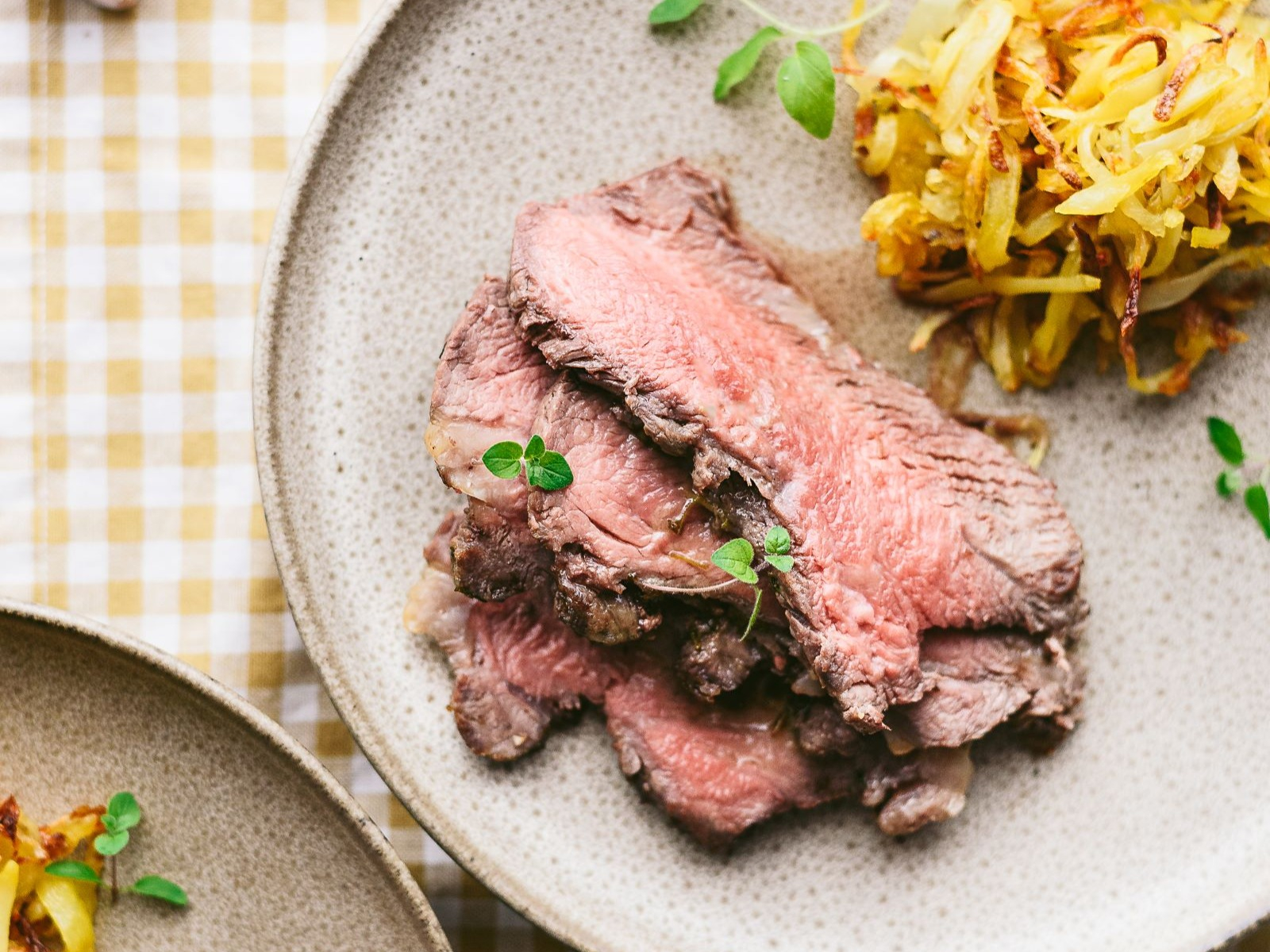 Rosbife com batata palha